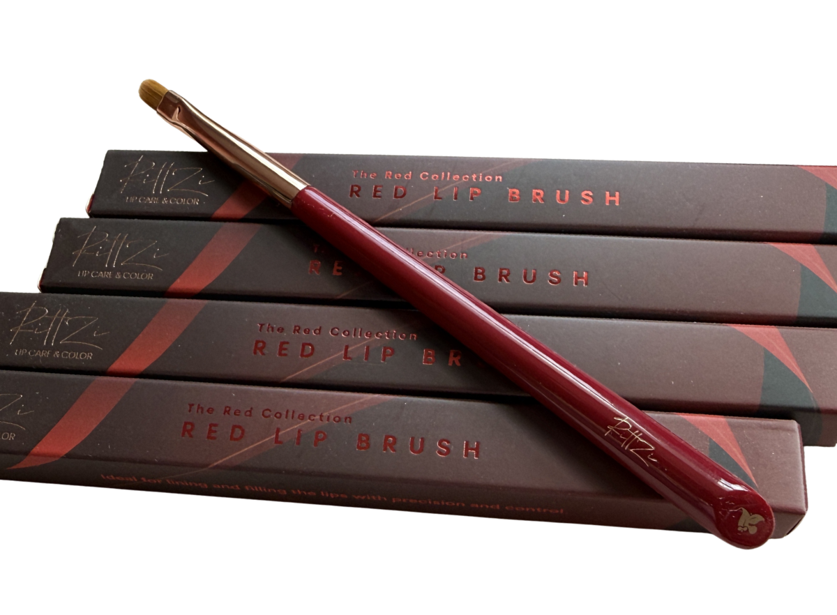 The Red Collection: Red Lip Brush